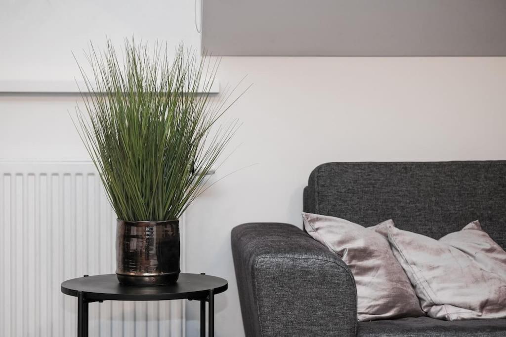 #Stayhere - Spacious Luxury Town Hall 3Bdr Apartment VNO Extérieur photo