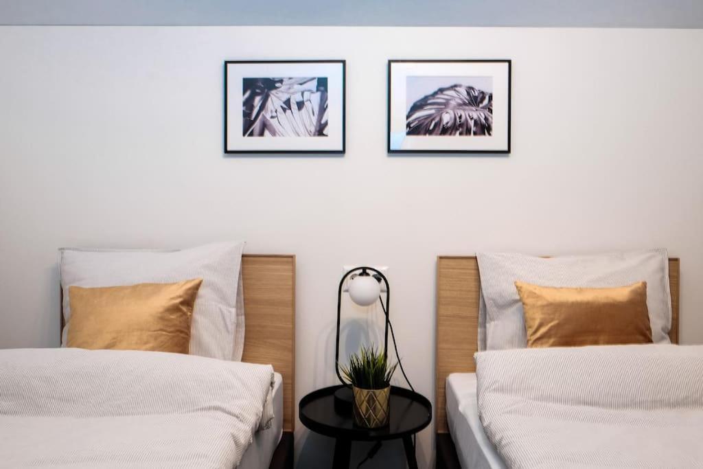 #Stayhere - Spacious Luxury Town Hall 3Bdr Apartment VNO Extérieur photo