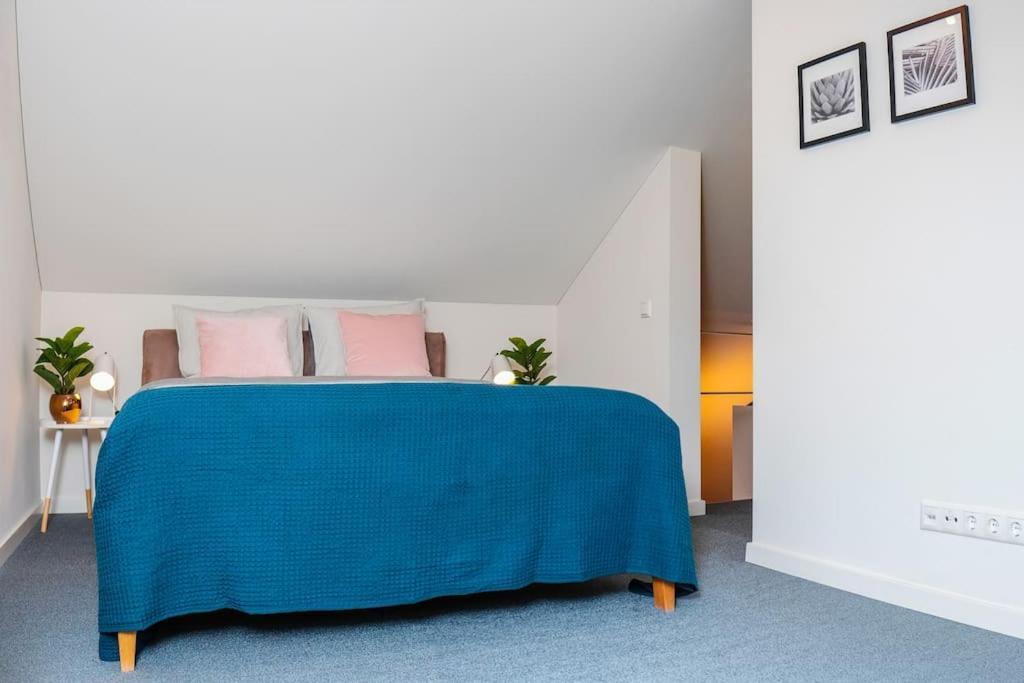 #Stayhere - Spacious Luxury Town Hall 3Bdr Apartment VNO Extérieur photo